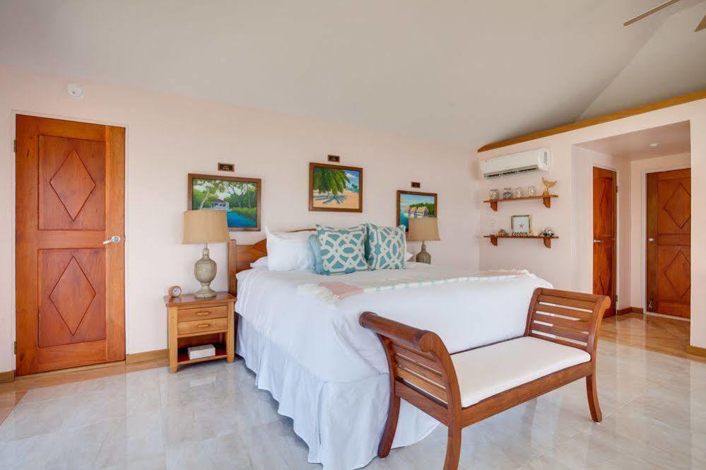 Hotel Royal Belize Thatch Caye Exterior foto